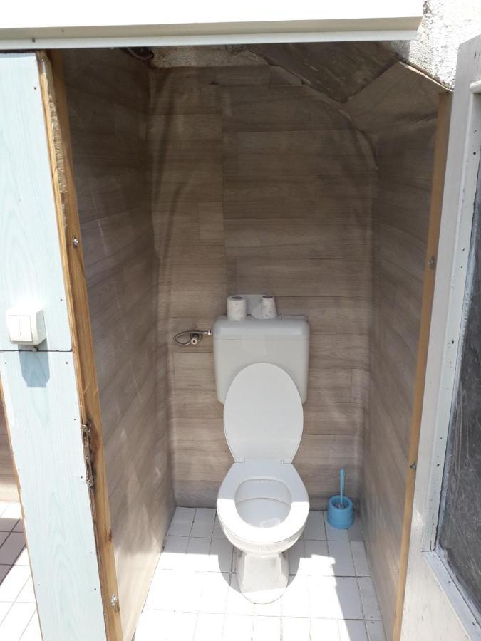 Prenociste Vitas Acomodação com café da manhã Miljevina Exterior foto