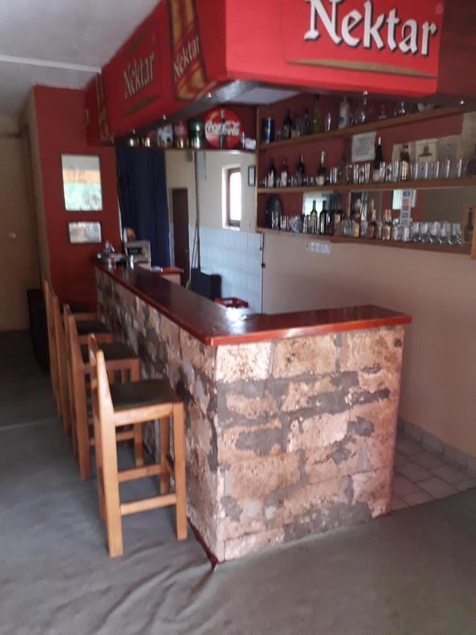 Prenociste Vitas Acomodação com café da manhã Miljevina Exterior foto